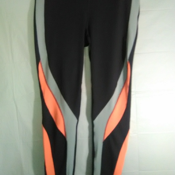 fila women's athletic wear